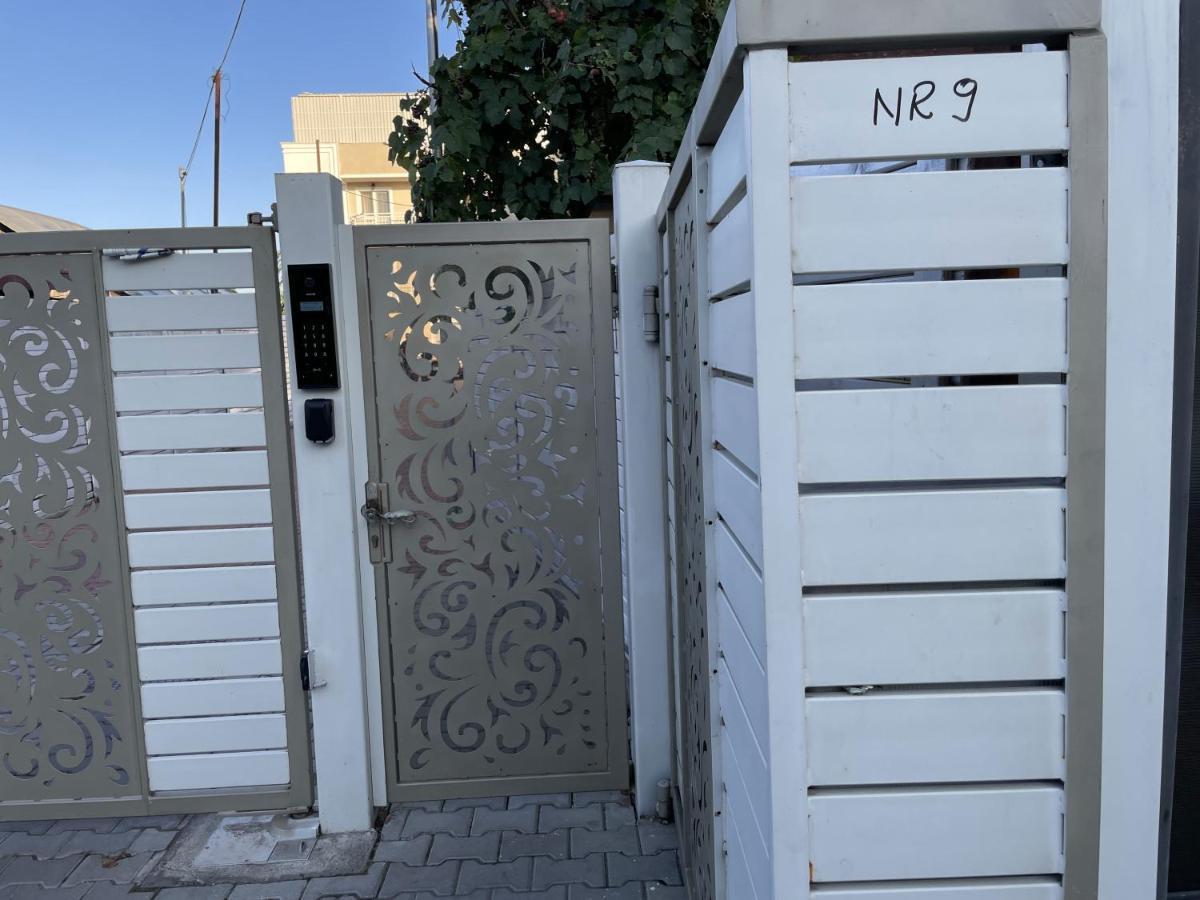 Vulcan Apartment Buzău Eksteriør billede